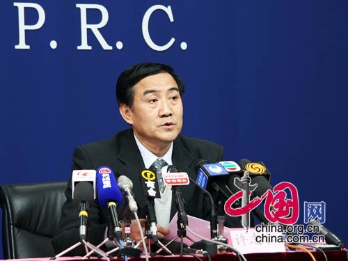 國家中醫(yī)藥管理局醫(yī)政司司長(zhǎng)許志仁 國家中醫(yī)藥管理局醫(yī)政司司長(zhǎng)許志仁